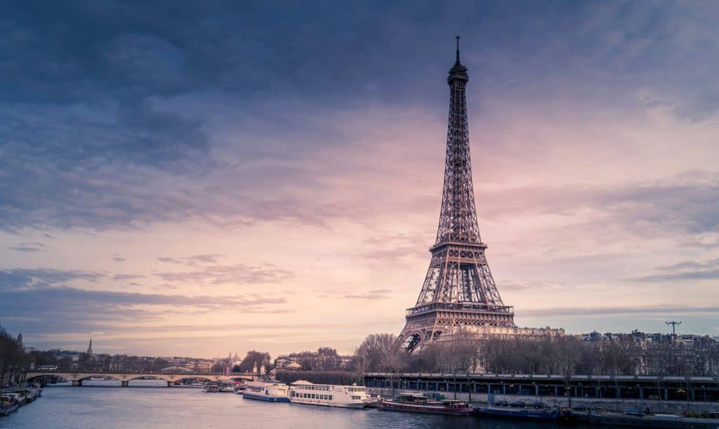 Eiffel tower and context